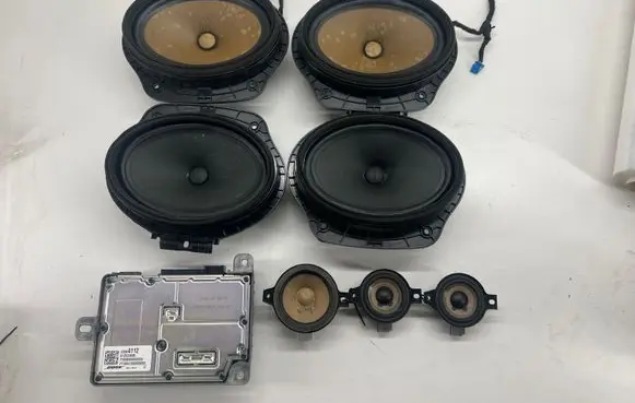 Chevrolet Camaro Audio system kit 23394112 84088422 23301702