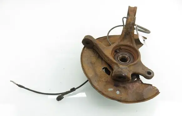 Toyota Yaris Front wheel hub spindle knuckle