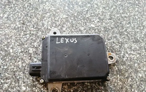 Lexus ES 250 - 300 - 330 Blind spot module 204350006 2013DJ8859 OAYSRR2A