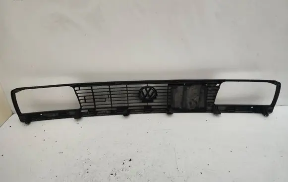 Volkswagen Jetta II Front grill 165853653