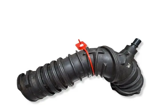 Renault Twingo III Air intake hose/pipe S26309365 165786383R