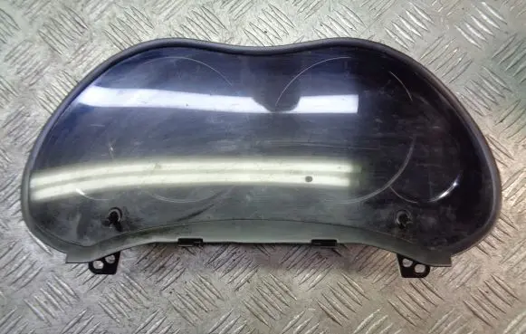 Toyota Avensis T250 Tachometer 83800-05C00-C