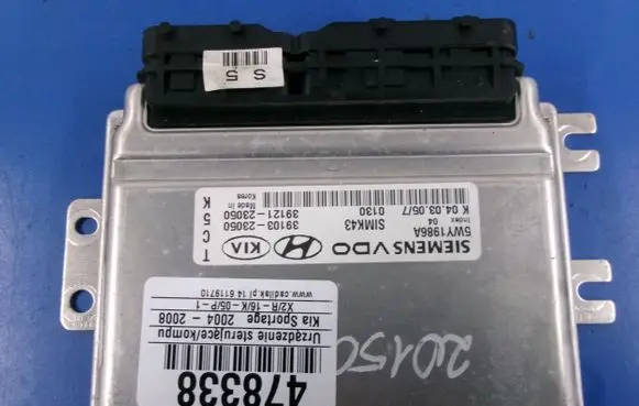 KIA Sportage Engine control unit/module ECU 39103-23050