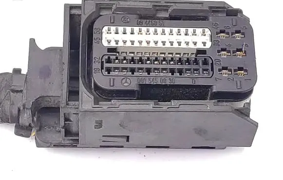 ABS module connector plug