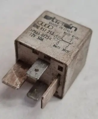 Audi A4 S4 B6 8E 8H Other relay 8D0951253 8512187451 861303