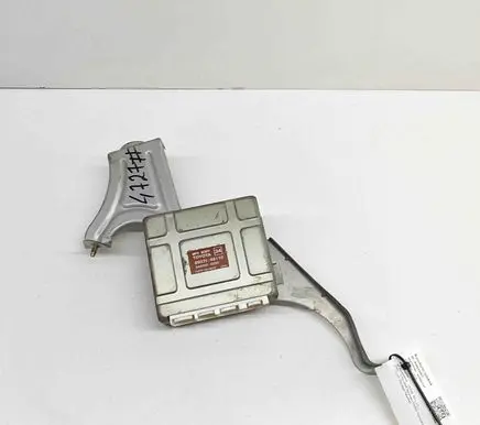 Lexus RX 330 - 350 - 400H Central body control module 2440000250 8922148110