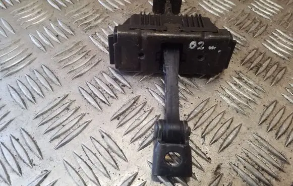 BMW X5 E53 Front door check strap stopper 8402502