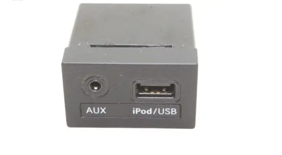 Hyundai i40 USB socket connector 961203Z5004X