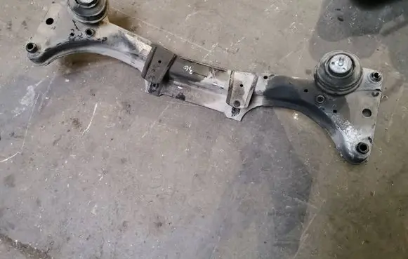 BMW 3 E36 Front subframe