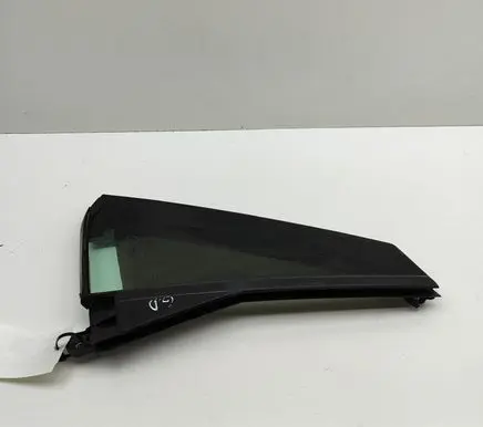 Audi Q2 - Rear side window 81A845214E