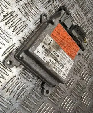 Ford Focus Airbag control unit/module 0285001552 650046420101 C30705