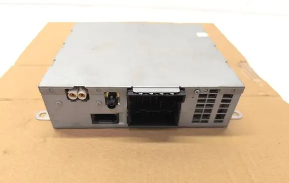 Audi A8 S8 D3 4E HiFi Audio sound control unit 4E0035061B
