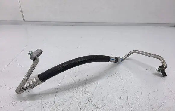 KIA Sportage Air conditioning (A/C) pipe/hose 97762D7600
