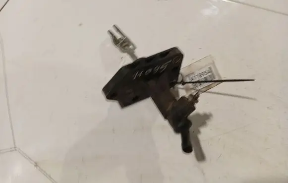 Hyundai Santa Fe Clutch master cylinder 