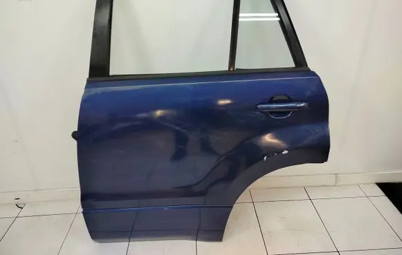 Suzuki Grand Vitara II Rear door 