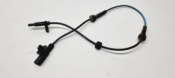 Nissan Qashqai J12 ABS brake wheel speed sensor 479106UA0A