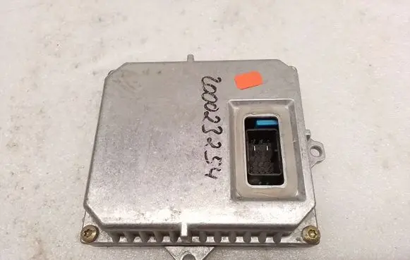 BMW 3 E46 Headlight ballast module Xenon 1307329074