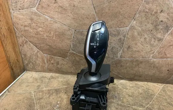 BMW 6 G32 Gran Turismo Gear shifter/selector 9458752