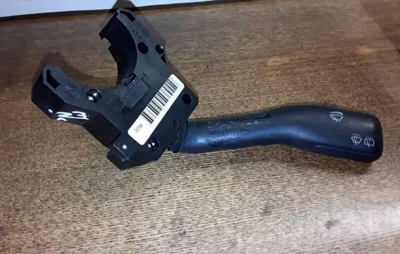 Volkswagen PASSAT B5 Wiper control stalk 4B0953503F