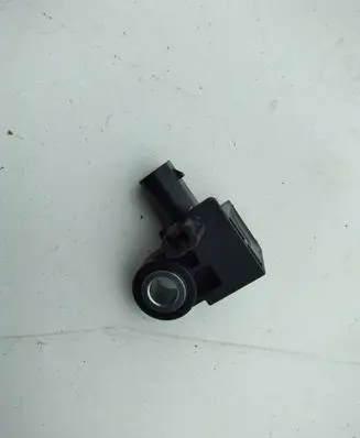 Land Rover Evoque II Airbag deployment crash/impact sensor JPLA14B006DA