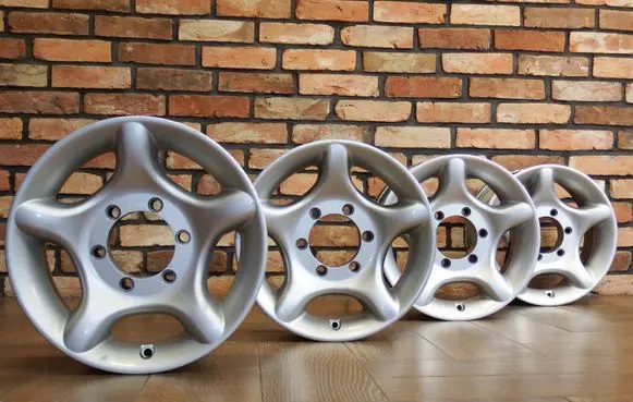 Mitsubishi Pajero R15 alloy rim 