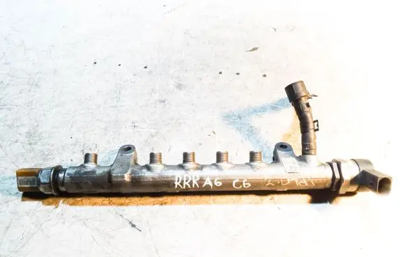 Fuel main line pipe