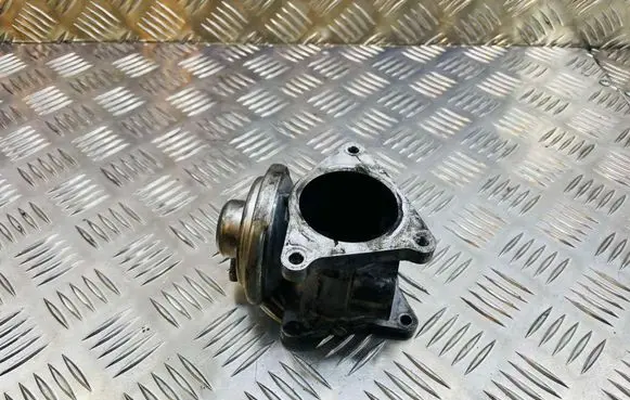 Audi A3 S3 A3 Sportback 8P EGR valve 749603D
