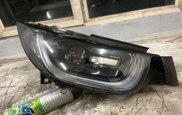 BMW i3 Headlight/headlamp 7385564