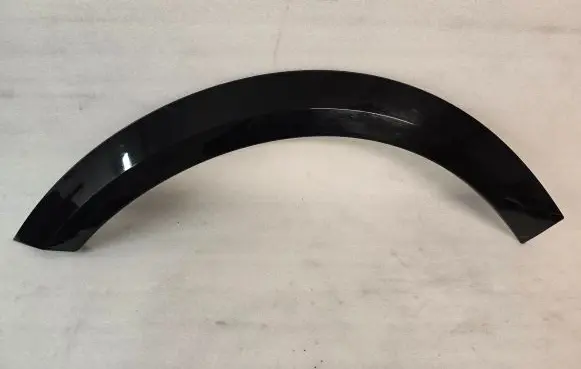 Volvo XC60 Front arch trim 31650205