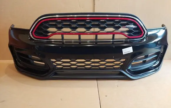 Front bumper splitter molding