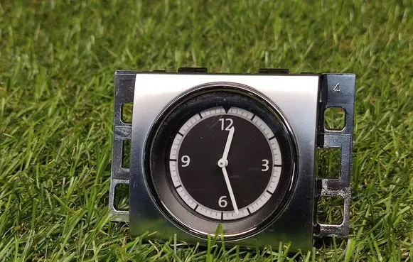 Volkswagen PASSAT CC Clock 3C8919204A 23581662 12168