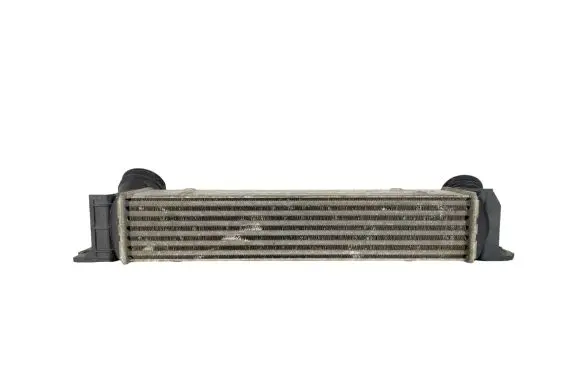 BMW 3 E90 E91 Intercooler radiator 798788 3296399