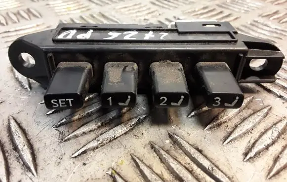 Lexus GS 300 350 430 450H Seat control switch 15A695 15A912