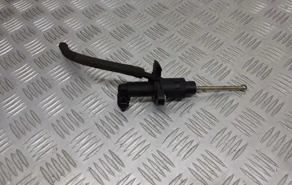 Volkswagen Golf IV Clutch slave cylinder 1J1721388C