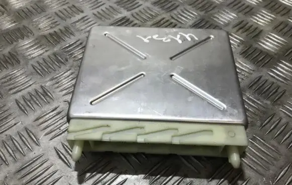 Volvo S60 Gearbox control unit/module p09480761 1t0505a00