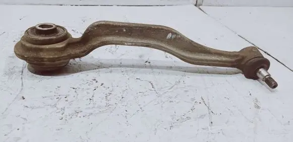 Mercedes-Benz CLS C219 Front control arm 21114