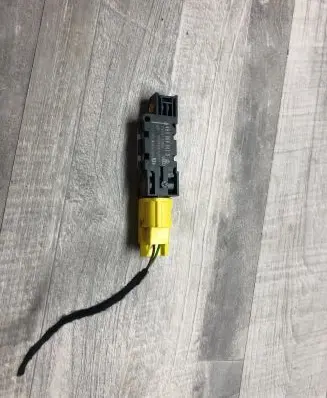 Audi A8 S8 D3 4E Airbag deployment crash/impact sensor 4B0959643D 020205 220207