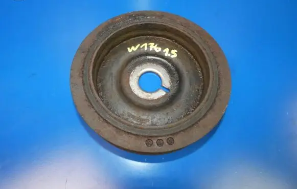 Mercedes-Benz A W176 Crankshaft pulley