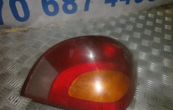 Mazda 121 SM Rear/tail lights D25KA