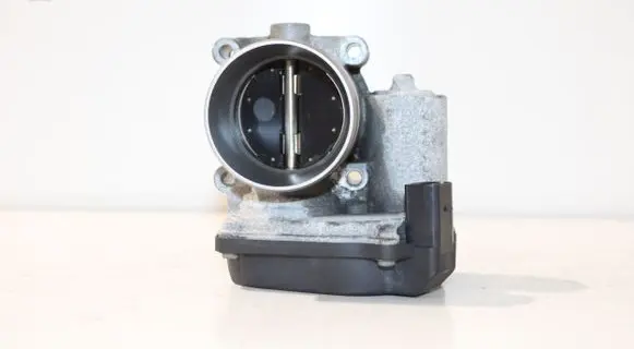 Skoda Rapid (NH) Throttle valve 03C133062T