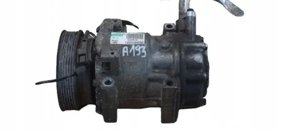 Nissan Qashqai Air conditioning (A/C) compressor (pump) 926009865R