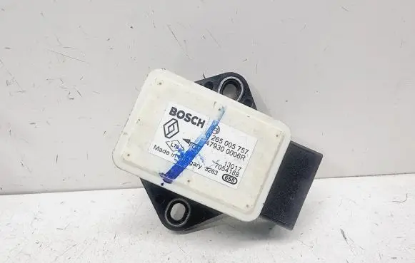 Nissan Qashqai ESP acceleration yaw rate sensor 4793000Q0E