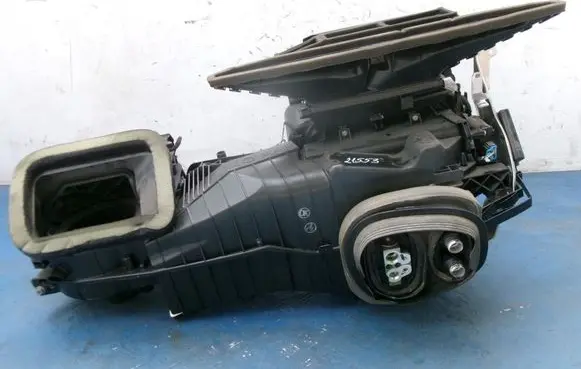 Volkswagen PASSAT B6 Interior heater climate box assembly 3C1820003AM