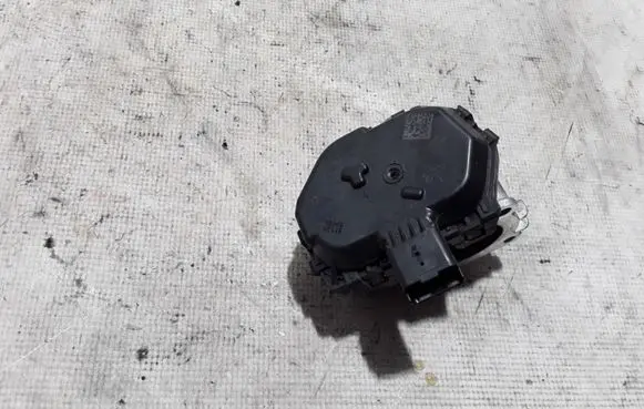 Peugeot 3008 II Throttle valve 9830171480