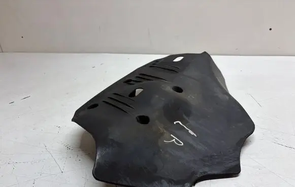 BMW 2 F22 F23 Rear underbody cover/under tray 19183210 6796137
