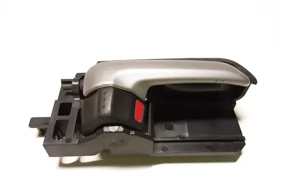 Suzuki SX4 Front door interior handle