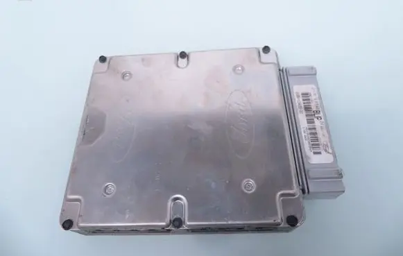 Ford Mondeo MK II Engine control unit/module E9AF14A625AA 93BB12A650BC