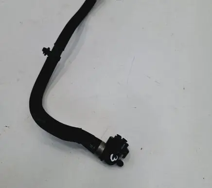 Peugeot 3008 II Engine coolant pipe/hose