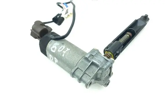 Maserati Quattroporte Seat adjustment motor 82031015