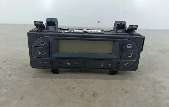 Peugeot 1007 Climate control/heater control trim 96530443XT